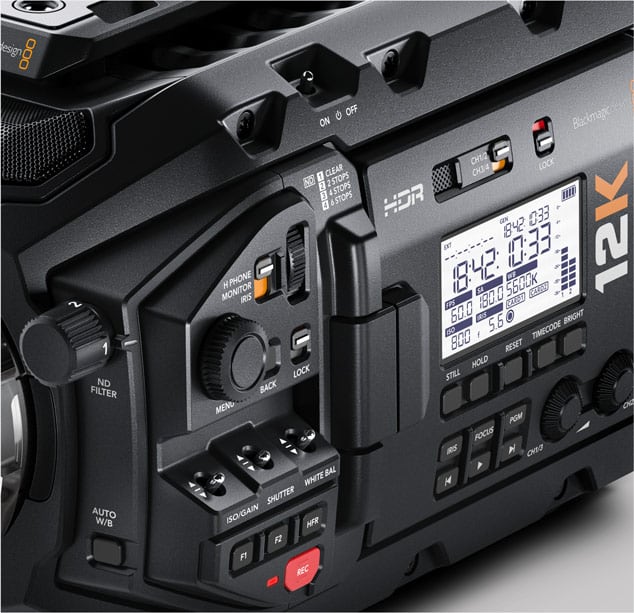Blackmagic URSA Mini Pro 12K – Mandos y pantalla de estado
