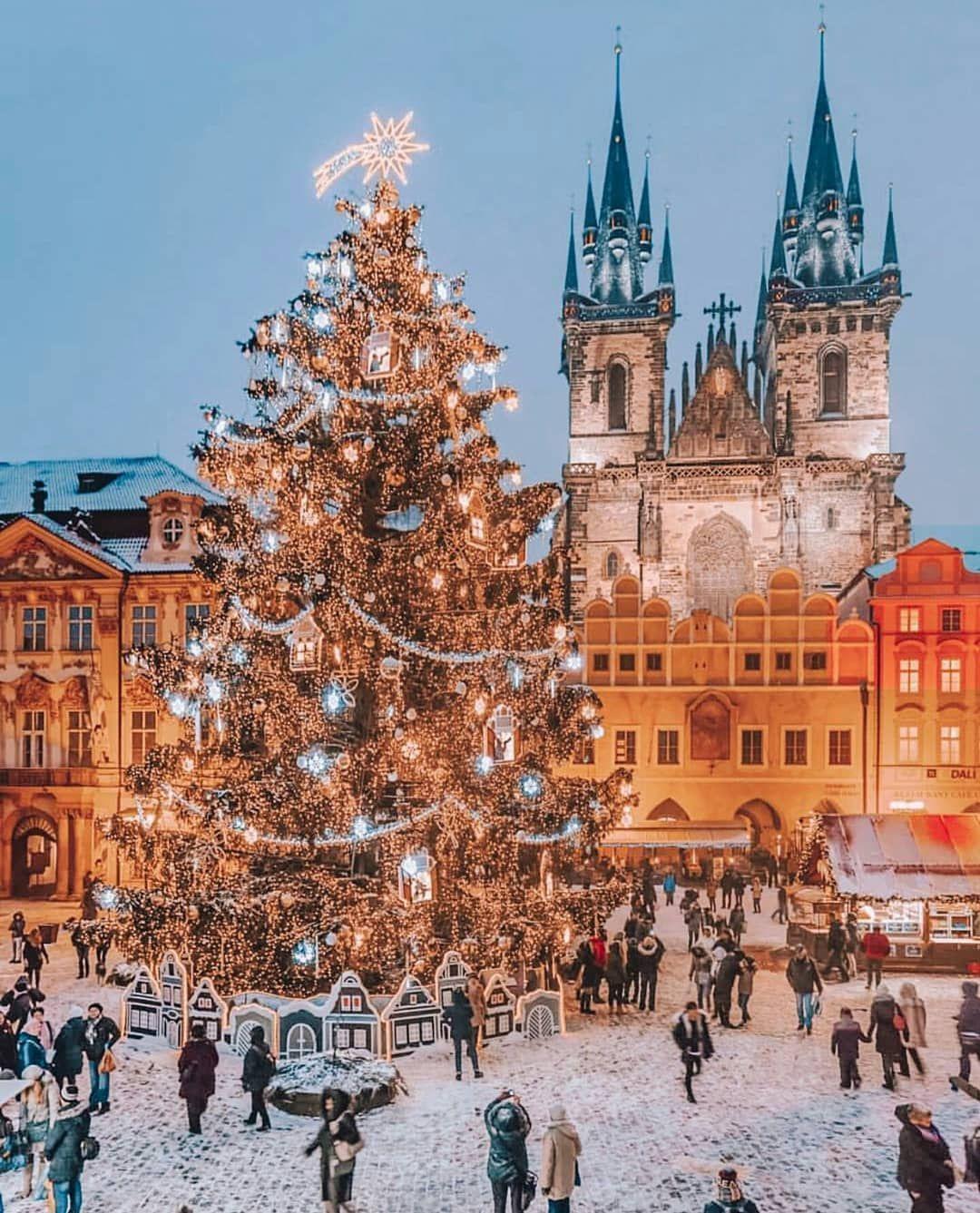 Prague Christmas Wallpapers - Top Free Prague Christmas Backgrounds -  WallpaperAccess