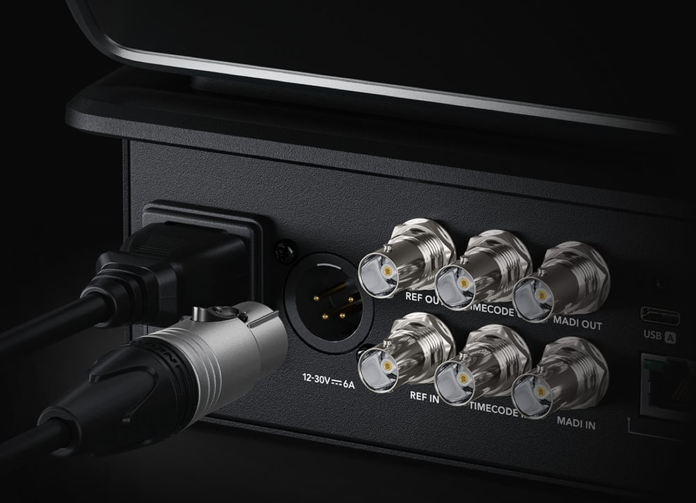 ATEM Television Studio HD8 ISO 2TB – Alimentación integrada y respaldo de 12 V