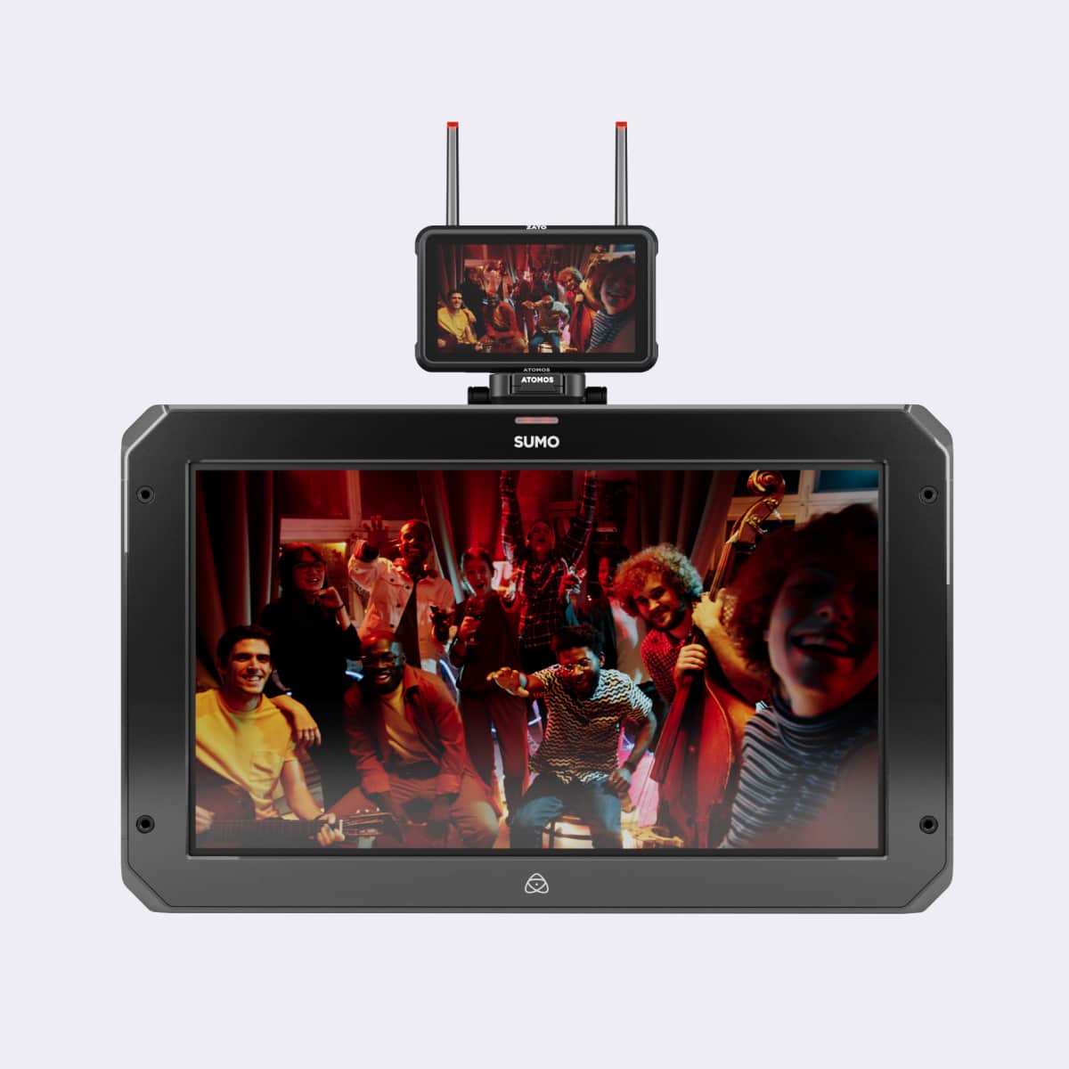 Atomos Z-Mount con un monitor sobre el Sumo 19SE