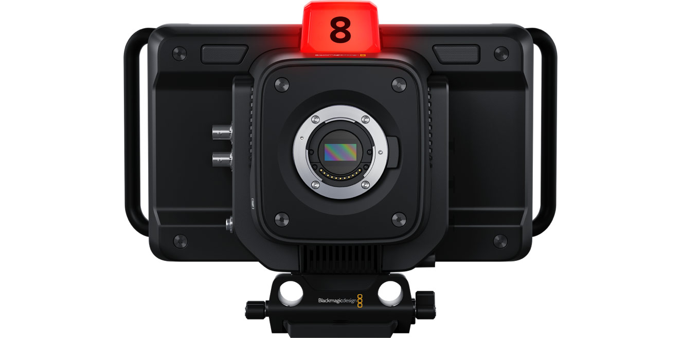Blackmagic Studio Camera 4K Plus G2, vista frontal