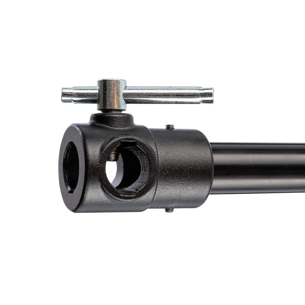 Detalle de la construcción de tres secciones Manfrotto 272B