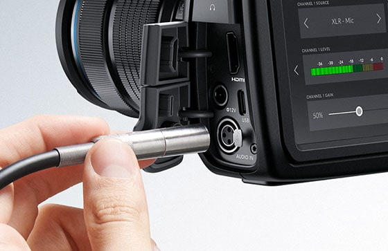 Blackmagic Pocket Cinema Camera 4K – Mini XLR con alimentación phantom
