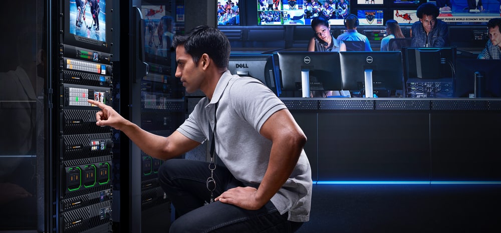 Blackmagic 2110 IP Converter 8x12G SFP – Para grandes redes SMPTE-2110