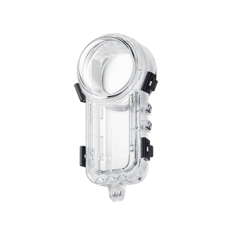 Detalle de la cúpula transparente y el interior de la carcasa de buceo Insta360 X4