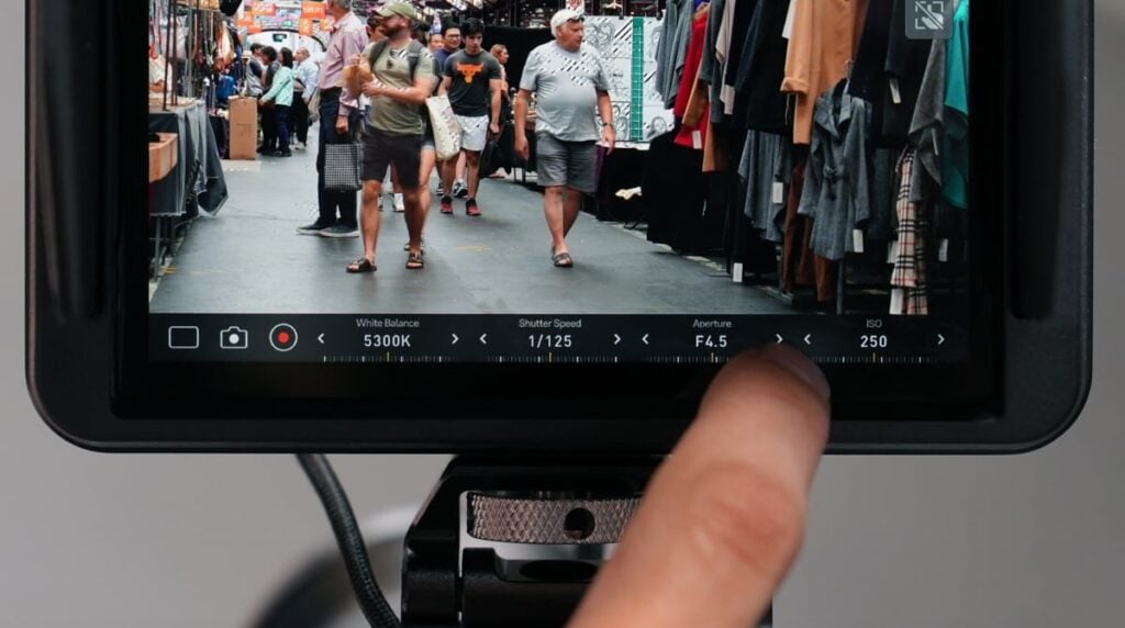 Control de la cámara en el monitor Atomos Shinobi II