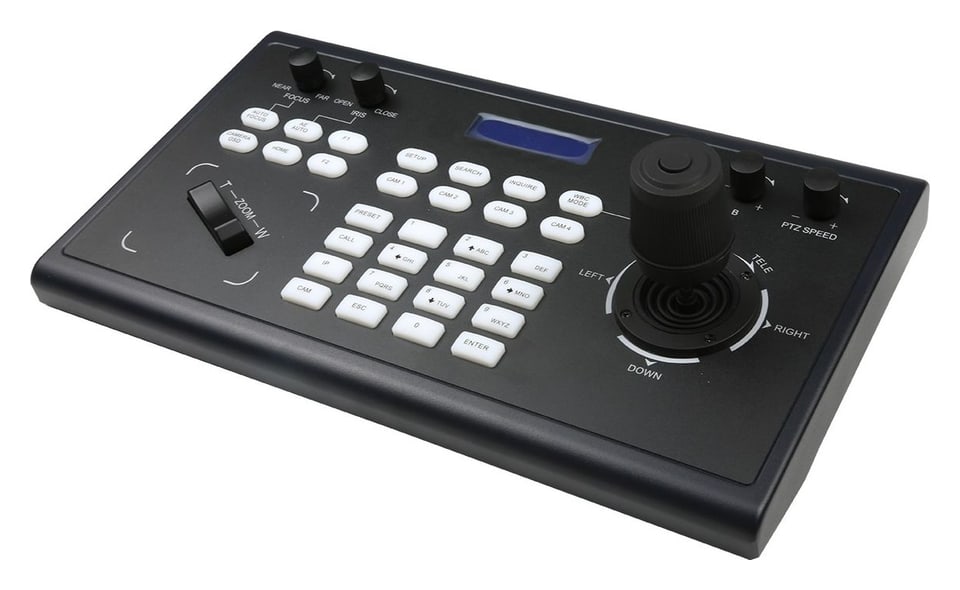 Joystick, mandos giratorios y pantalla LCD