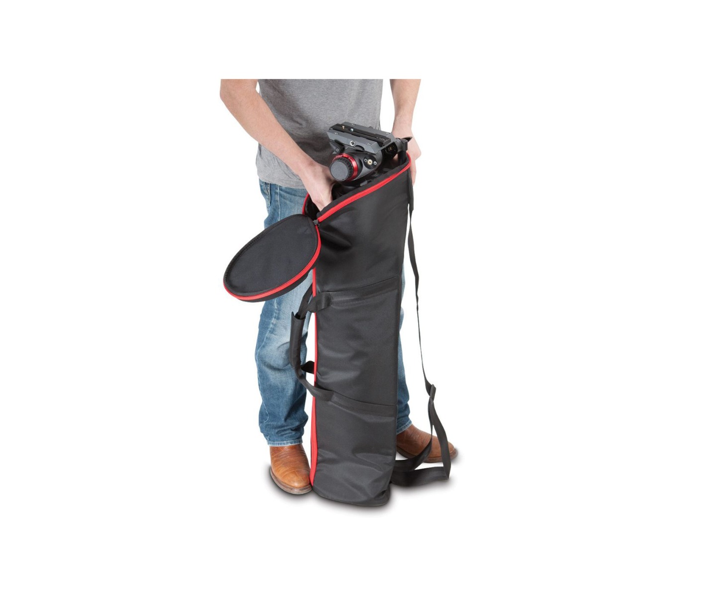 Colocación de un trípode con el cabezal montado en la Manfrotto MBAG80N