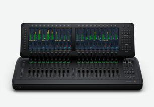 Fairlight Live Audio Panel 20 con dos pantallas táctiles