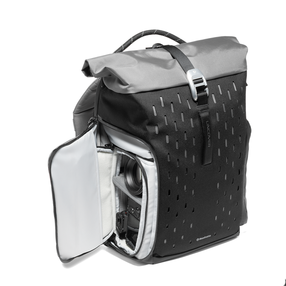 Boční přístup batohu Manfrotto UNCOVER Backpack 30L