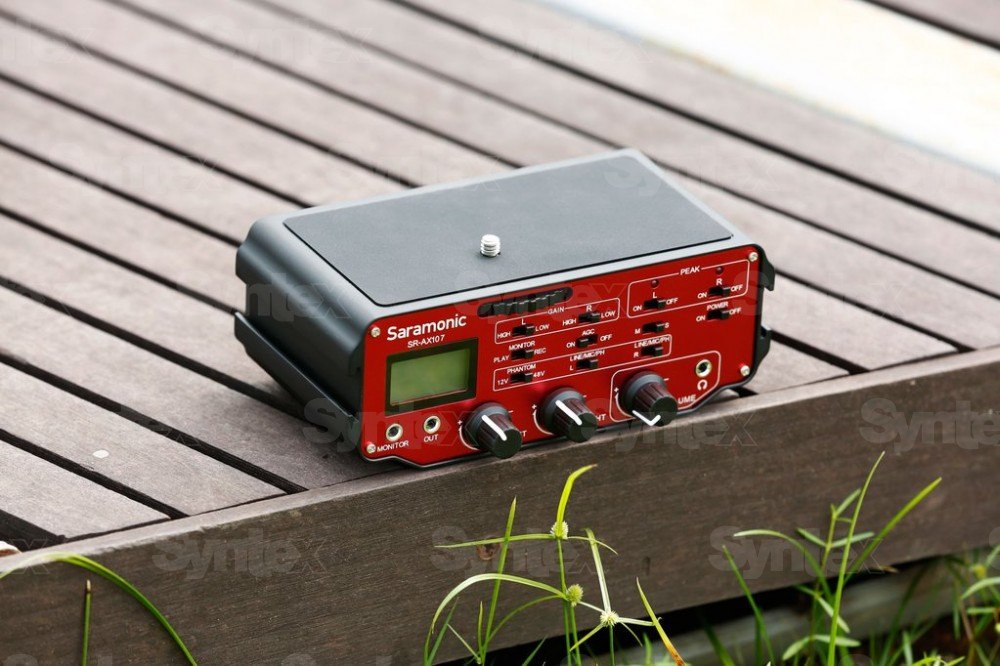 Saramonic SR-AX107 – Medición y escucha