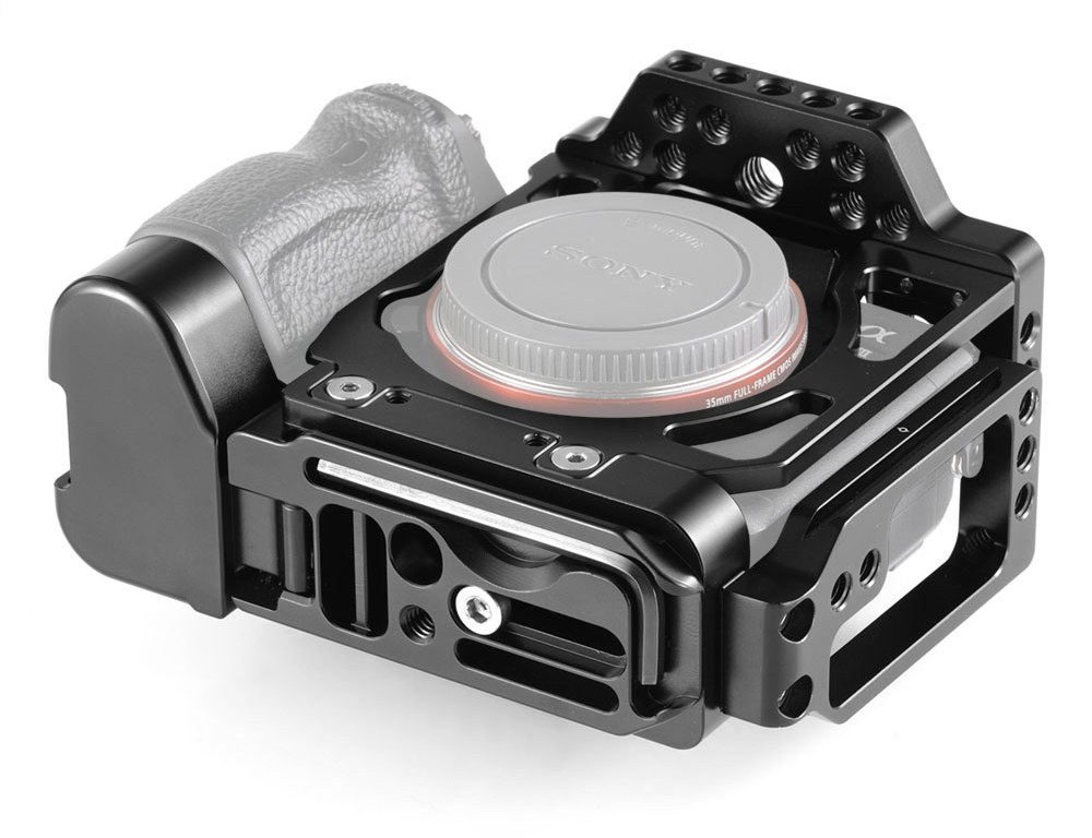 Half Cage with Arca L-Bracket for Sony A7III A7RIII