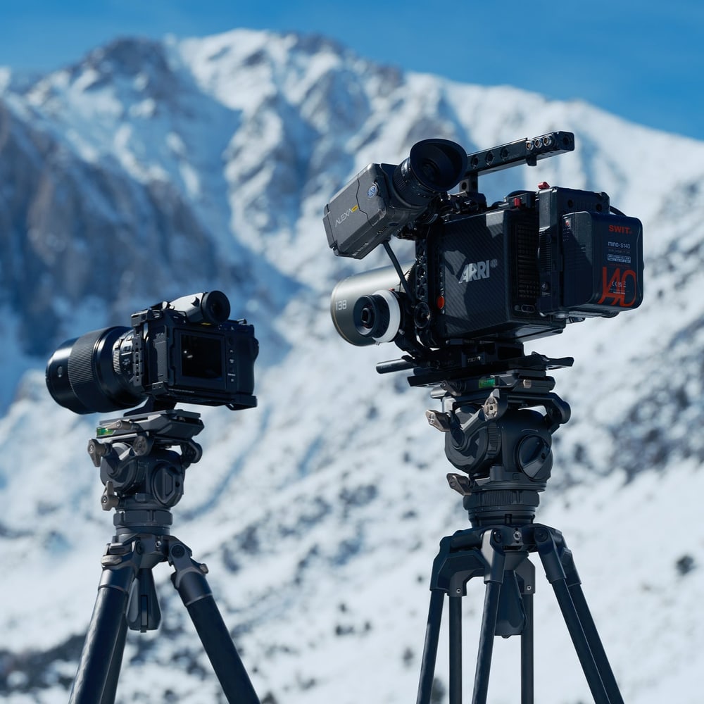 De la cámara sin espejo a la cámara de cine