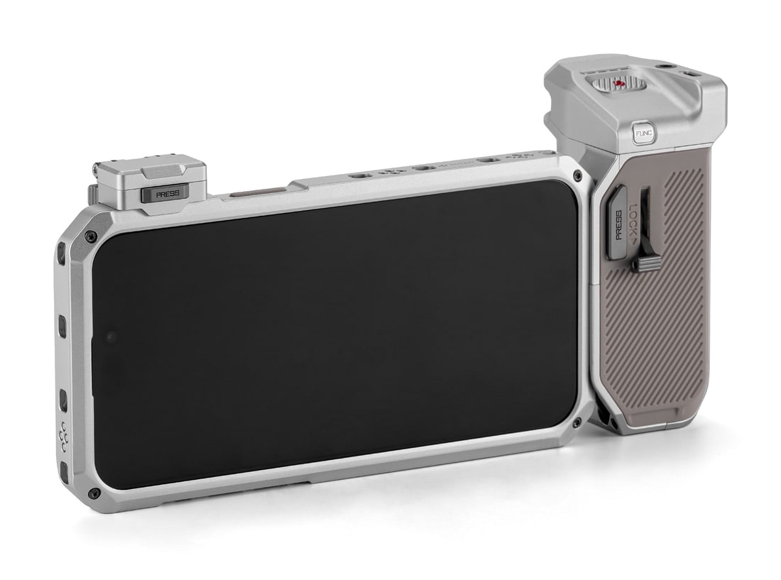 Mecanizada para el iPhone 15 Pro Max