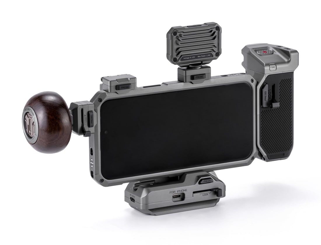 Mecanizada para el iPhone 15 Pro Max
