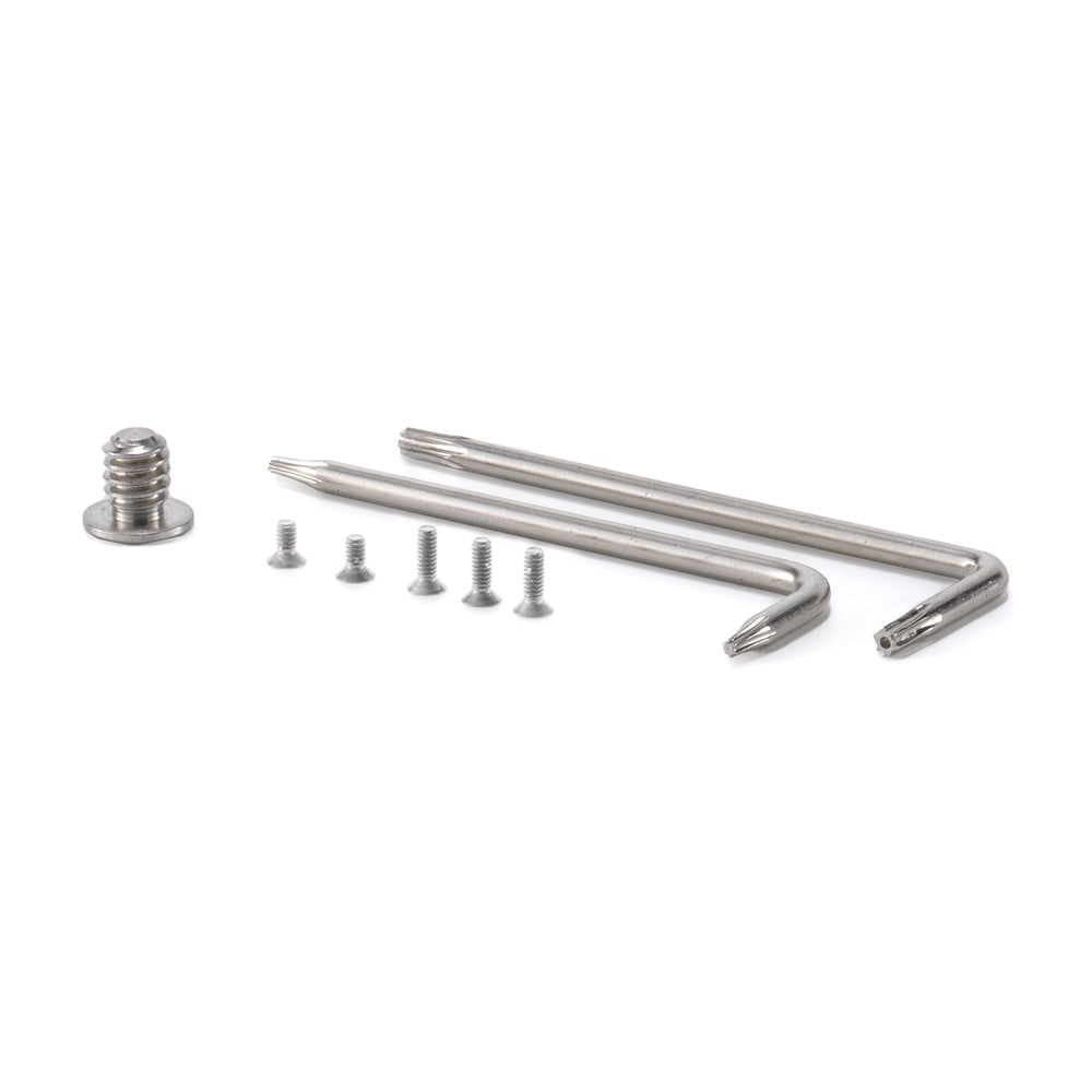 Tornillos y llaves de repuesto para el Base Kit y el Travel Kit