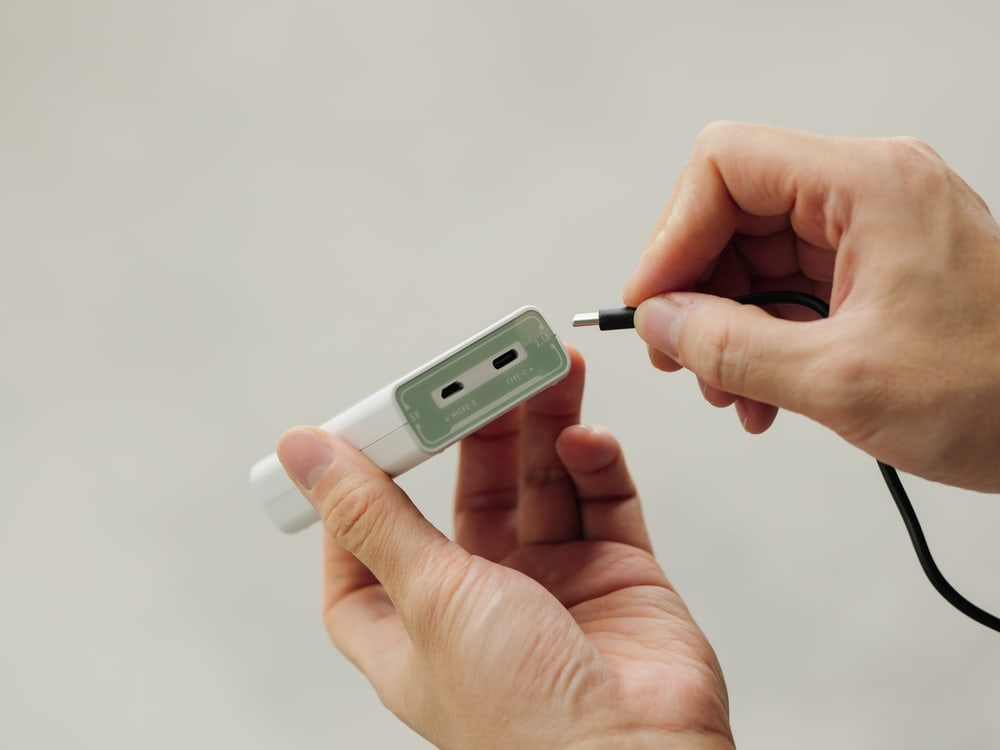 Carga desde cualquier fuente USB