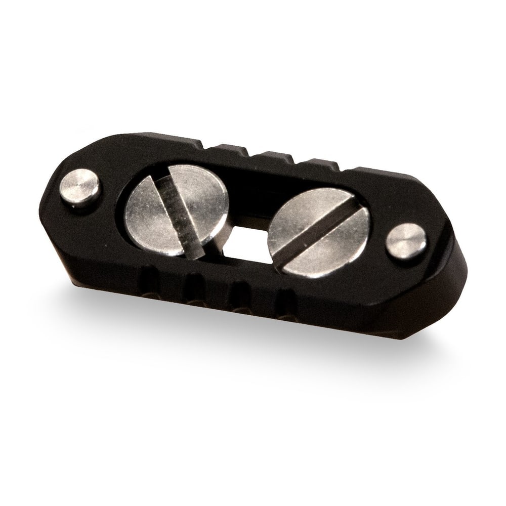 Raíl NATO con dos tornillos