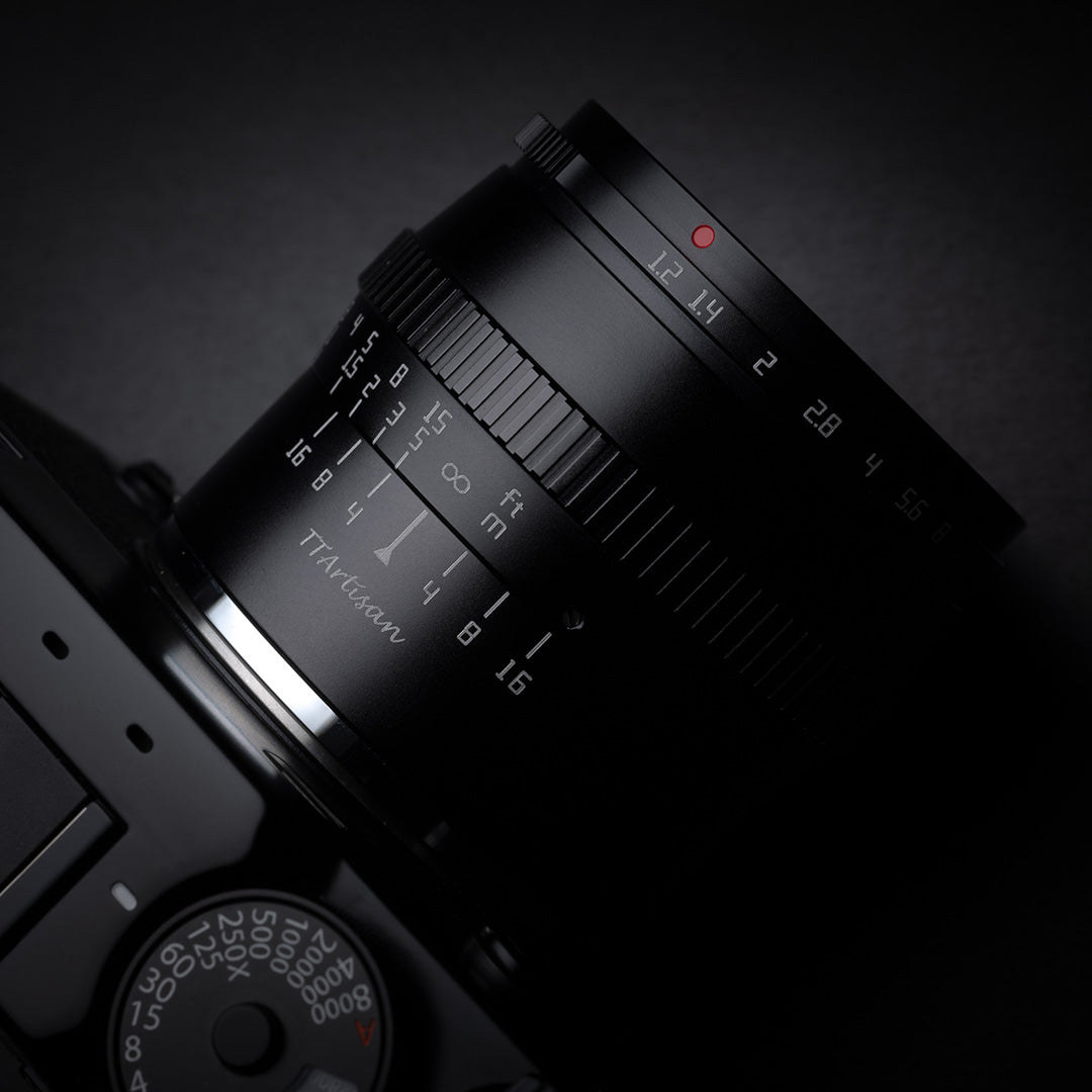TTArtisan APS-C 50mm F1.2