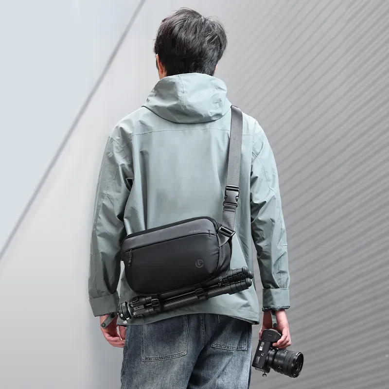 Ulanzi PB038 Travel Sling Bag V2 – Připravená do města i na cesty
